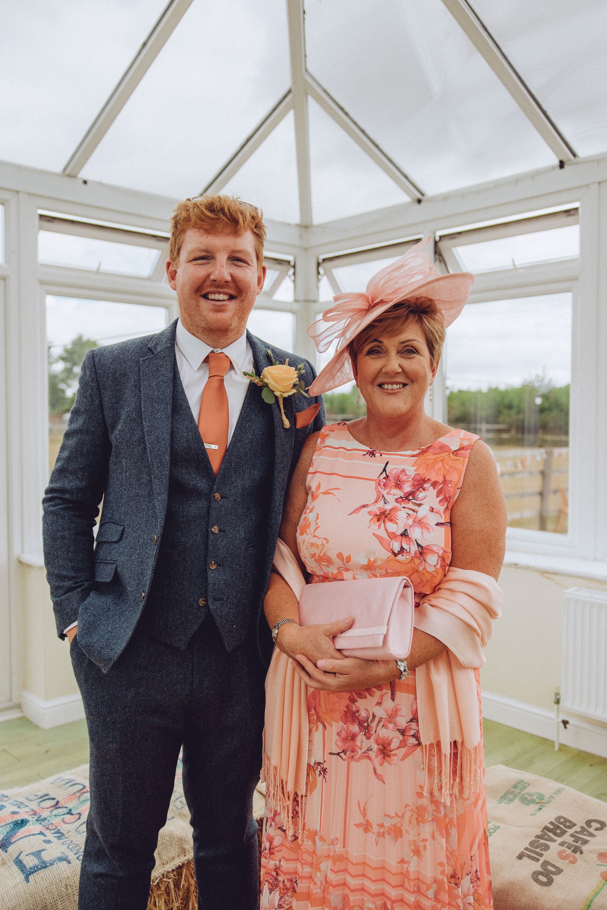 Dan posing with his Mum on the morning of his wedding, all smiles! Photo thanks to Fordtography.